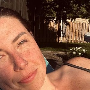 Meet your Posher, Elaine